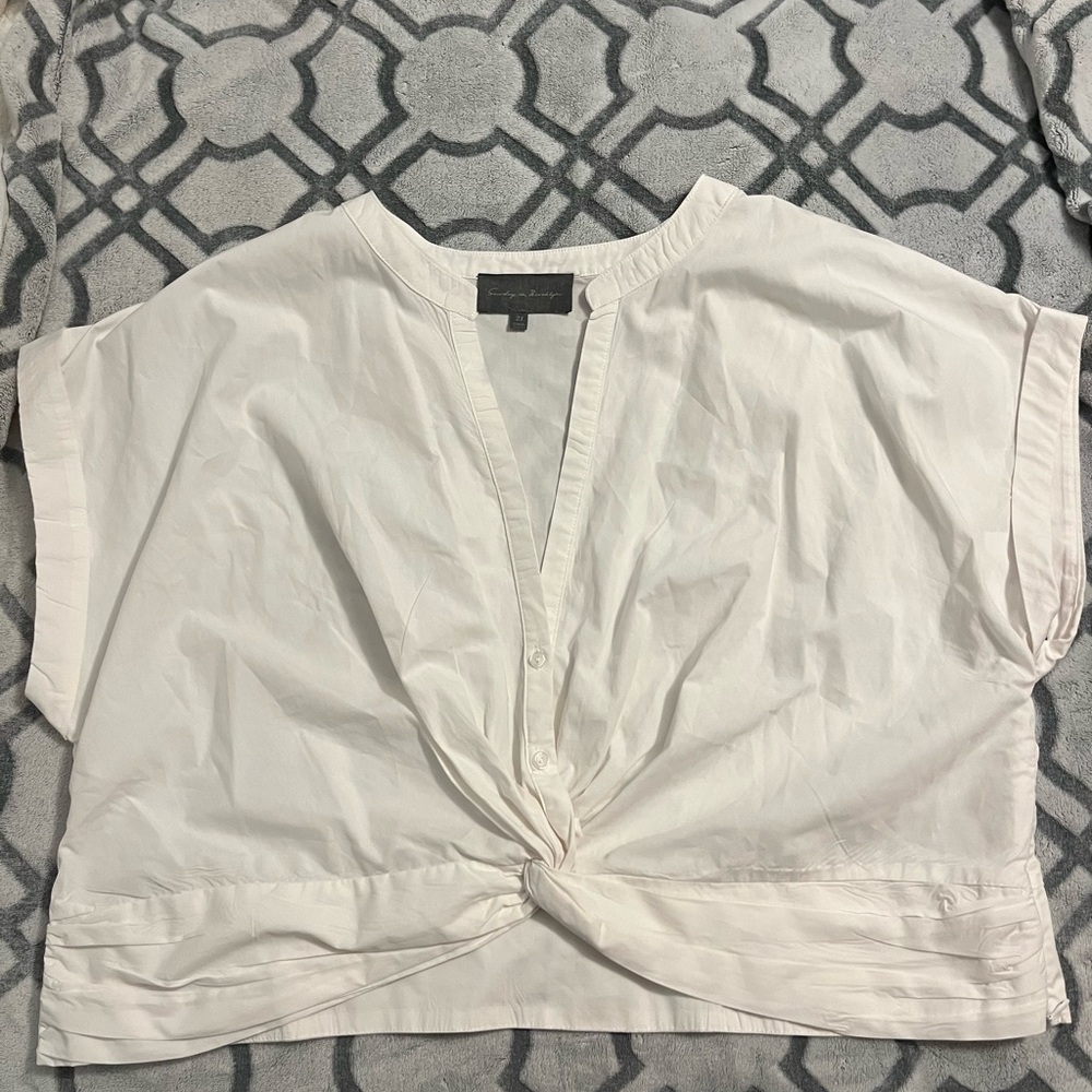 Sunday in Brooklyn brand White Blouse Size 2X .